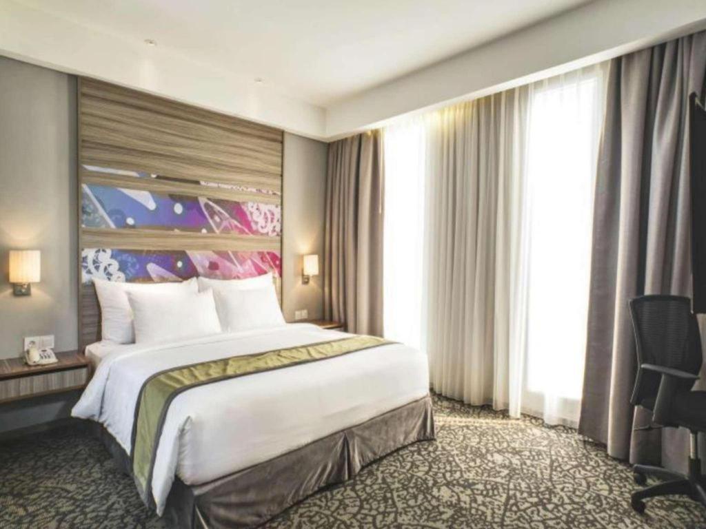 Hotel Grandhika Iskandarsyah Jakarta Exterior foto