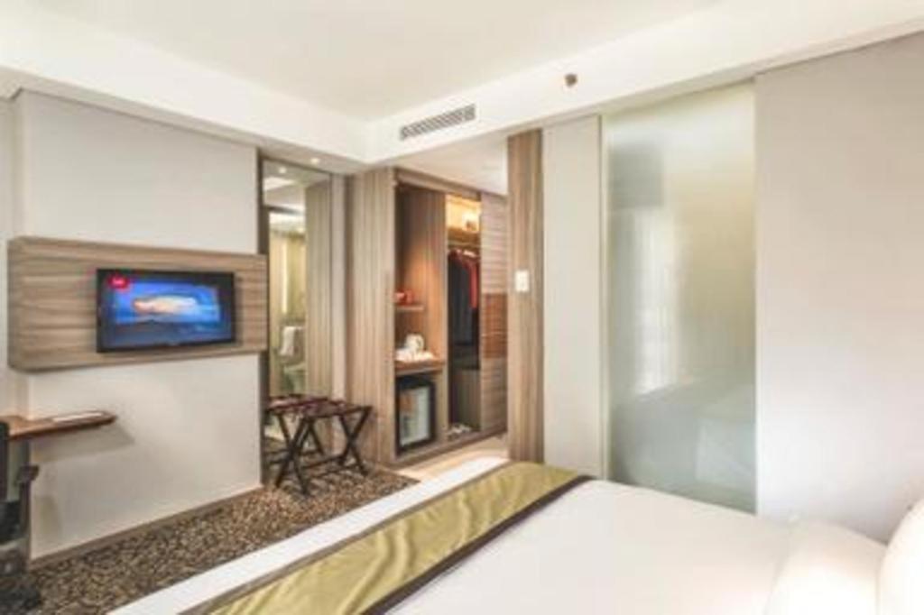 Hotel Grandhika Iskandarsyah Jakarta Exterior foto
